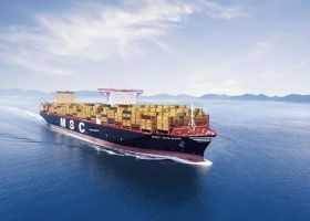 El buque portacontenedores más grande del mundo completa su primer viaje de Asia a Europa